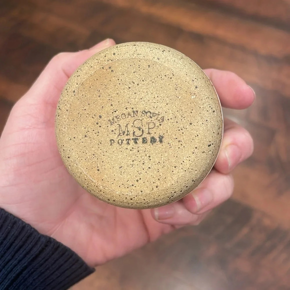 Megan Sofia Pottery Cup Bowl, NEW - Picture 3 of 4